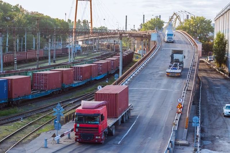 Benefits of Intermodal Transportation: Lower Costs and Smarter Shipping