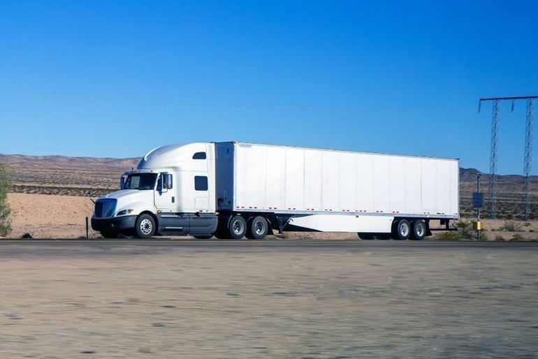 What Is a Dry Van? The Ultimate Guide to Freight Transportation