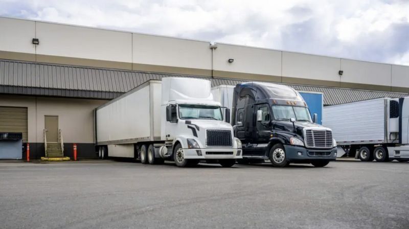 Atlanta Dry Van Trucking – Regional & Statewide Delivery