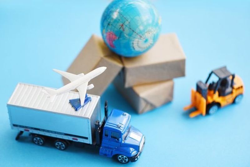 The Importance of Customer Service in Logistics: Why It Matters